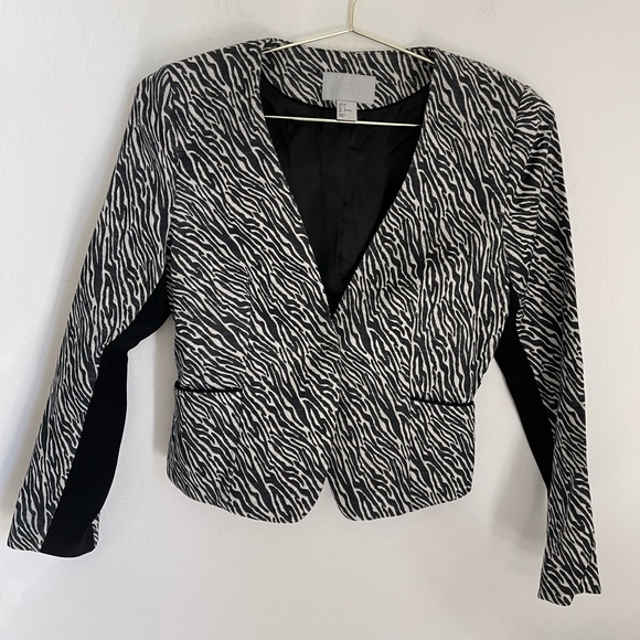 H&M Zebra Pattern 90s Y2K Style Cropped Blazer Size 6 - Picture 1 of 6